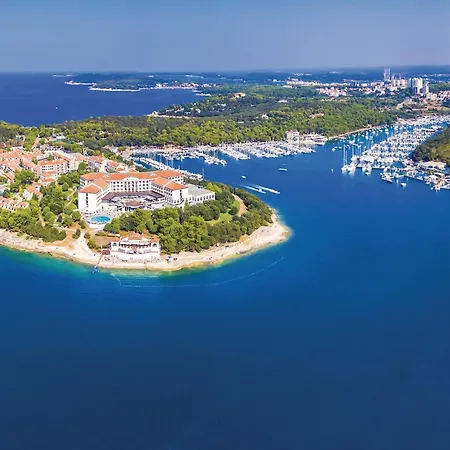 Apartamento Gorgeous In With Wifi