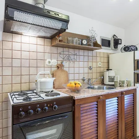 Appartement Gorgeous In With Wifi